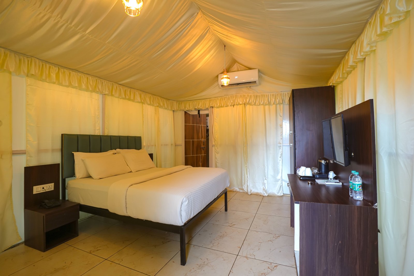 AC Luxury Tent Double Sharing