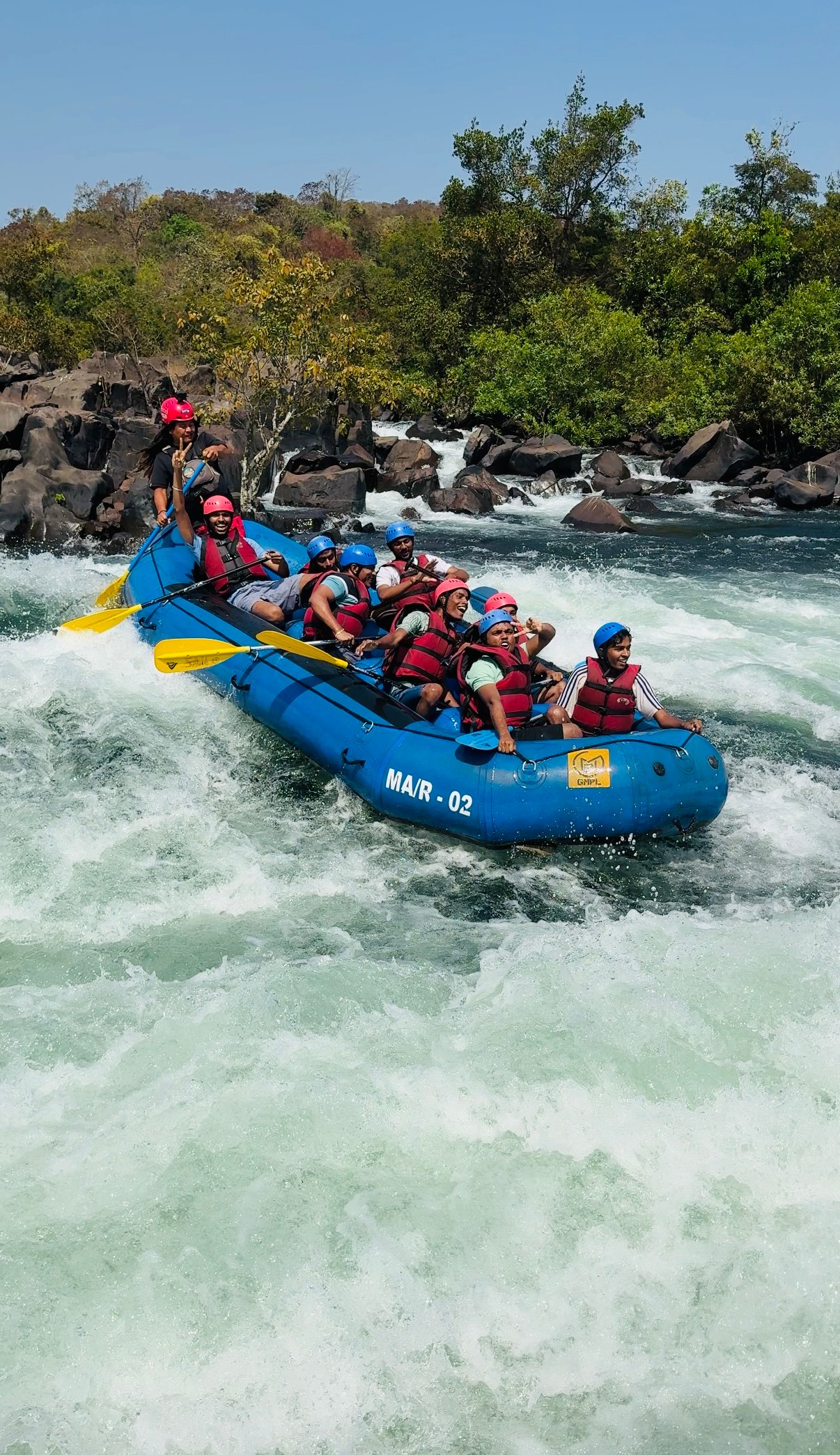 5 km Mid River Rafting Only in Dandeli